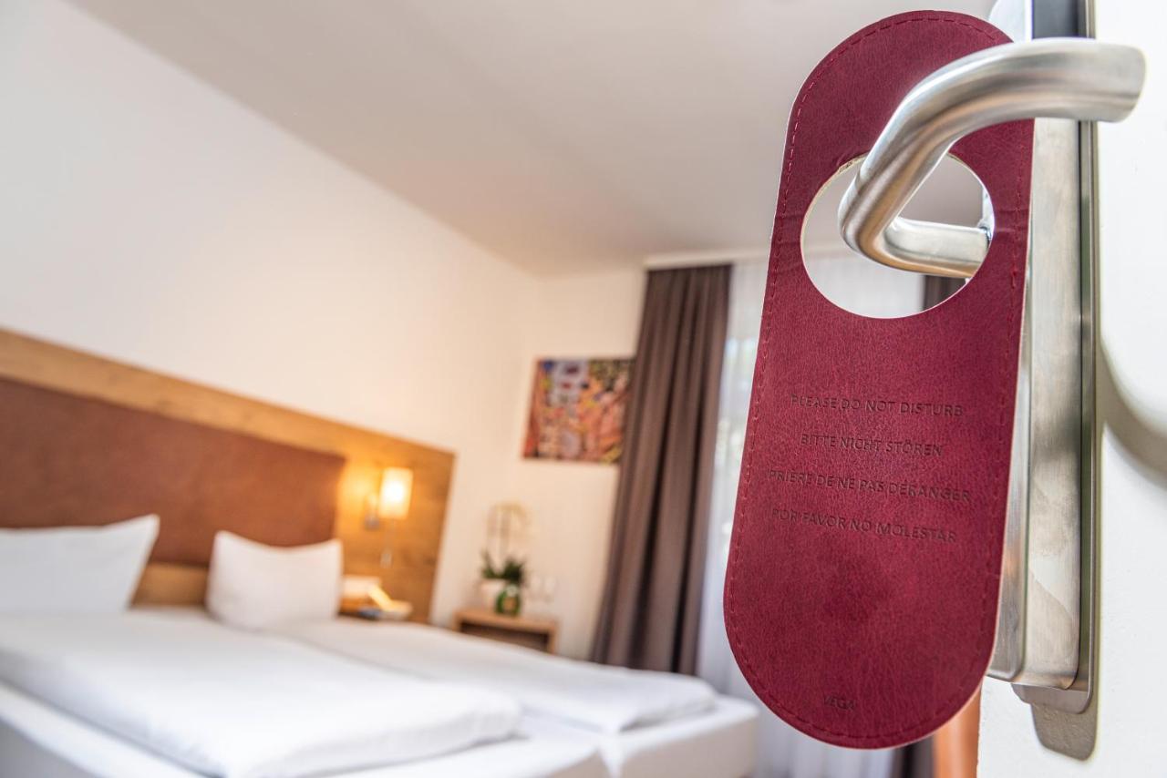 Ratskeller Lauda Hotel Kültér fotó